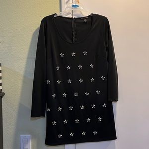Dress worn once beautiful long sleeve